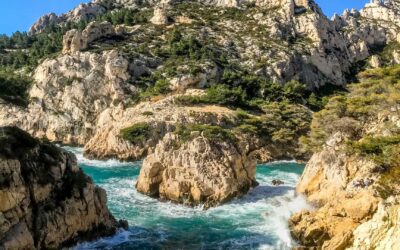 Les calanques de Marseille : guide complet pour une journée inoubliable