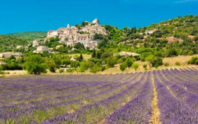 Les petites villes médiévales du sud de la France à découvrir en famille