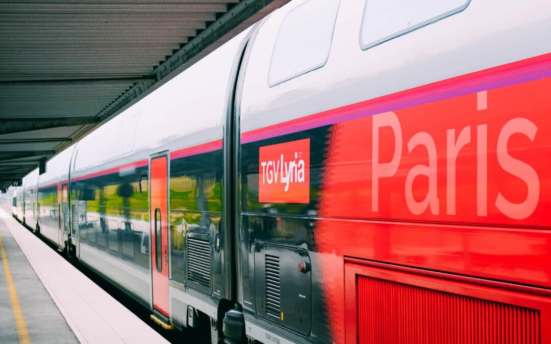 Voyager en train en France : itinéraires pittoresques à travers le pays
