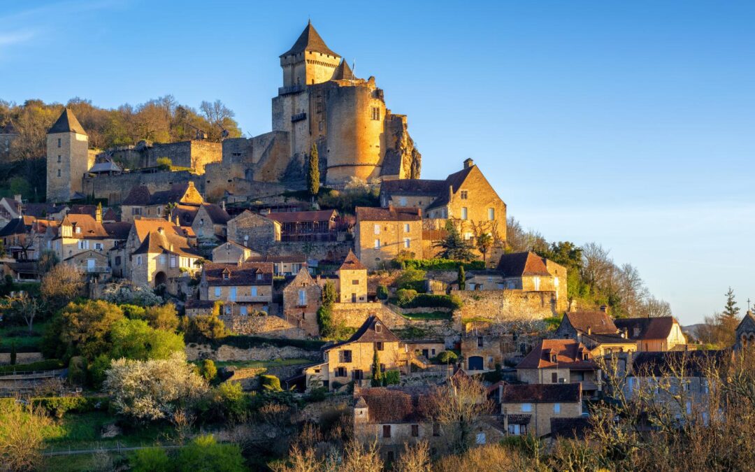 Découvrir les villages médiévaux méconnus de France